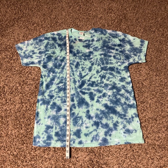Tie dye t-shirt NWOT - Picture 4 of 6